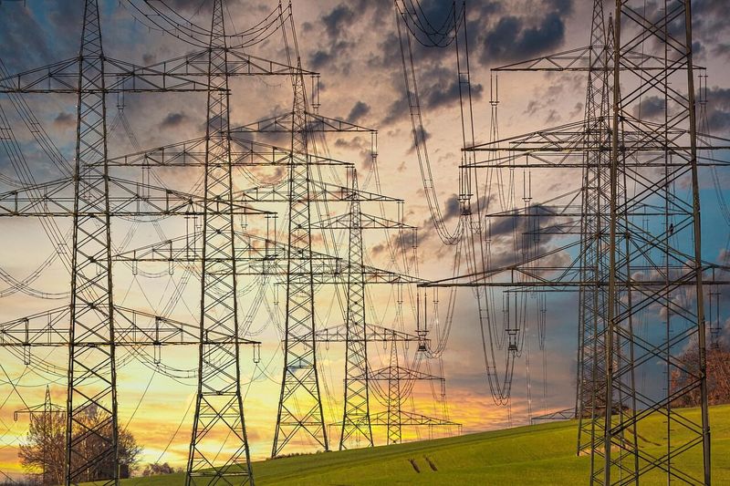 Advice to reduce the electricity bill and optimize contracted power